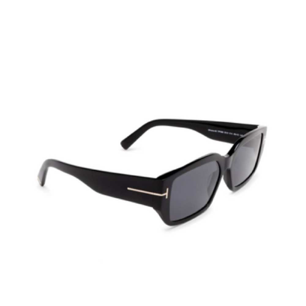 Tom Ford SILVANO Sunglasses Black 01A TF0989